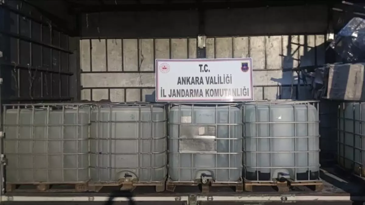 Ankara’da 10 Bin Litre Kaçak Etil Alkol Ele Geçirildi